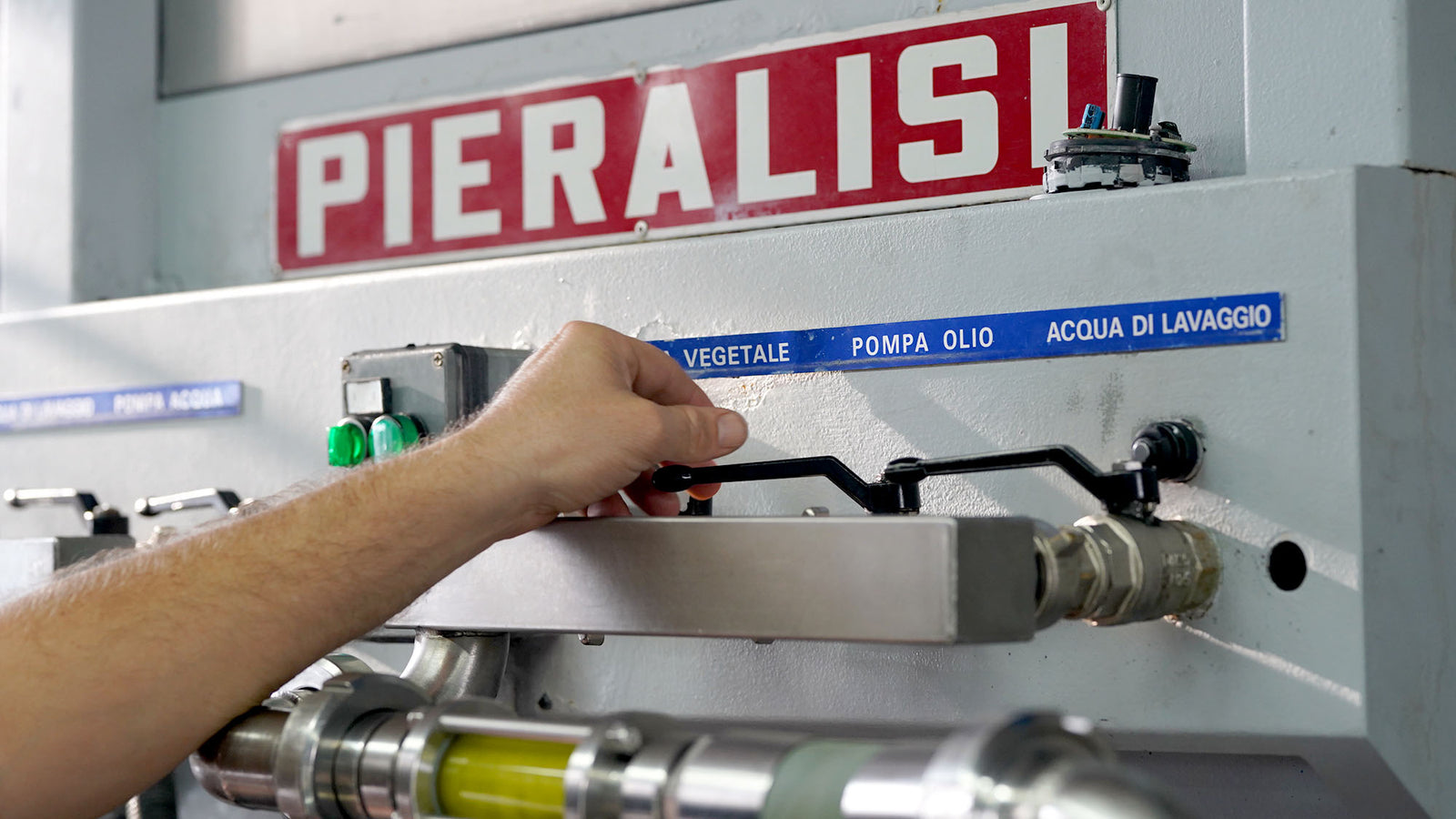 Italienische Maschine für die Olivenpresse von Di Bennardo